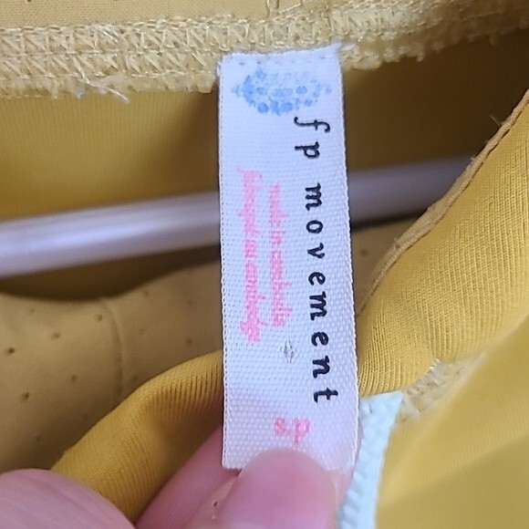 Free People Yellow Reach the Summit Cropped Neoprene Hoodie workout jacket Small - Picture 5 of 12